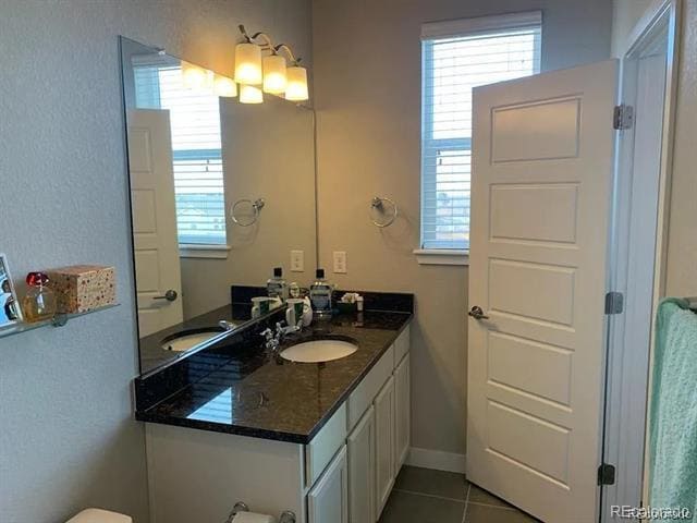 Building Photo - 618 E Hinsdale Ave