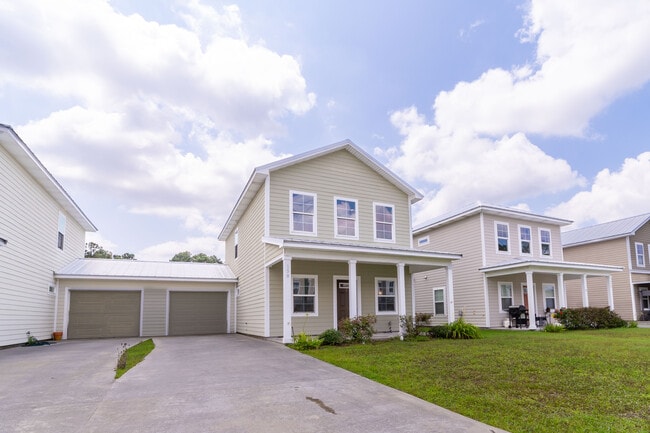 Building Photo - 155 Promenade Pl