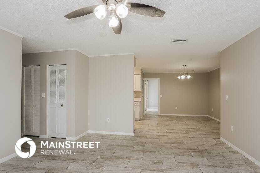 Primary Photo - 1552 Foxridge Run SW