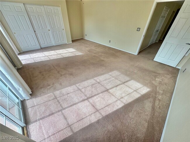 Building Photo - 8240 Tivoli Cove Dr