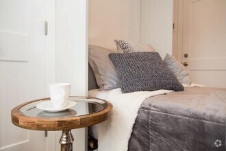 Building Photo - CHELSEA / BOSTON FULLY FURNISHED LUXURY ST...