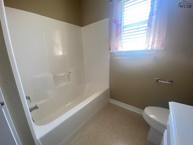 Building Photo - 6041 Van Dorn Dr