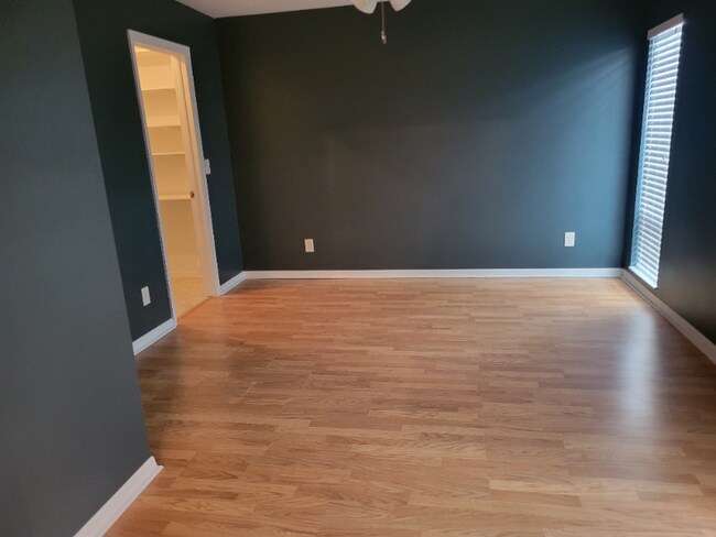 Building Photo - 1200 Tarpon Woods Blvd