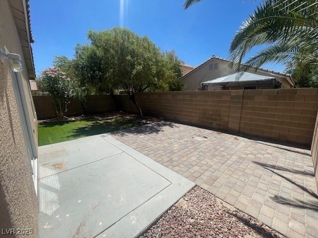 Building Photo - 6223 Lone Cypress Ct