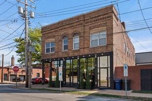 Building Photo - 2700 Macklind Ave