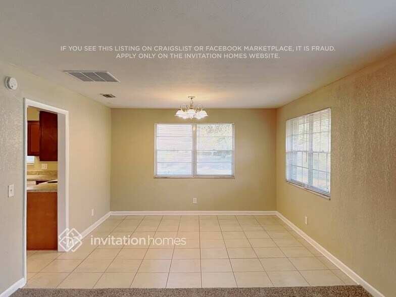 Building Photo - 4529 Naranja Dr S