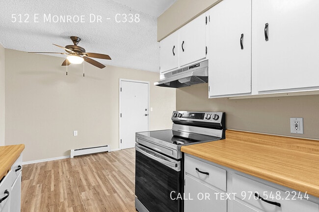 Building Photo - 512 E Monroe Dr