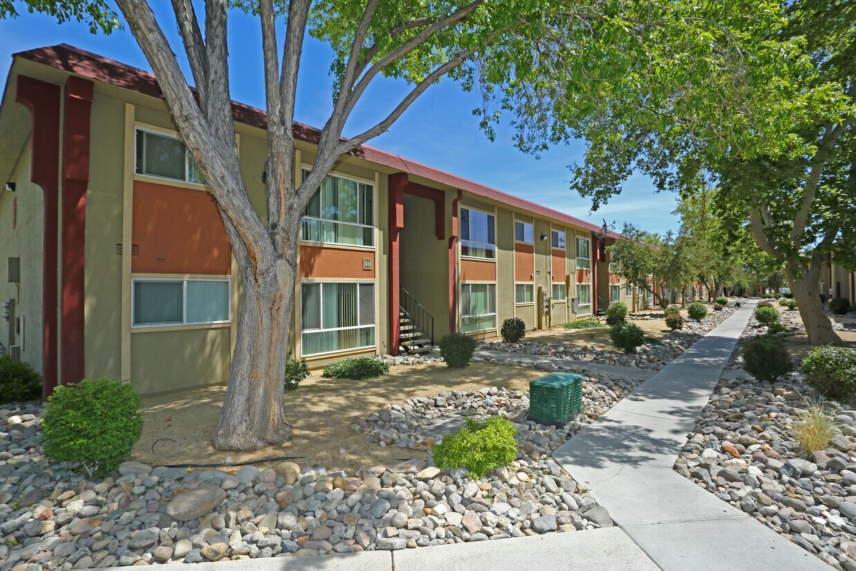 Southwest Village Apartments Reno