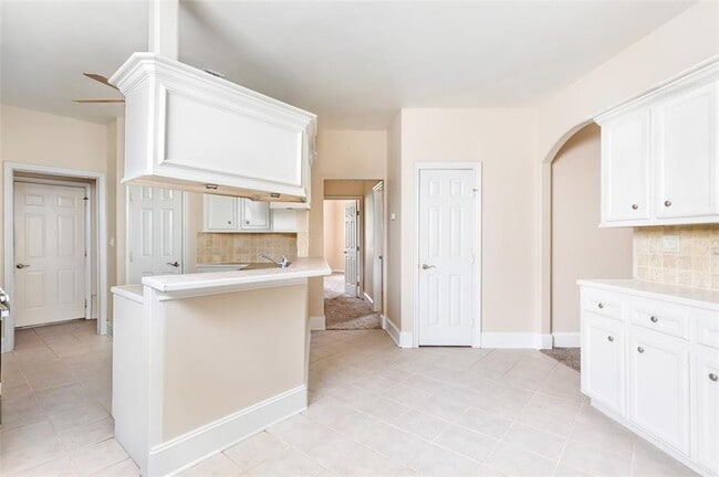 Building Photo - 108 Harbour Town Cir