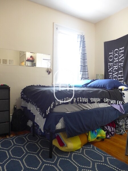 Building Photo - 37 Delle Ave