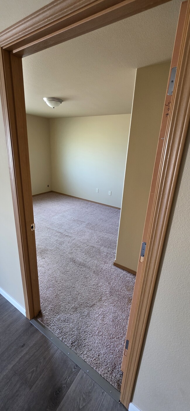 Building Photo - NE Timberlake