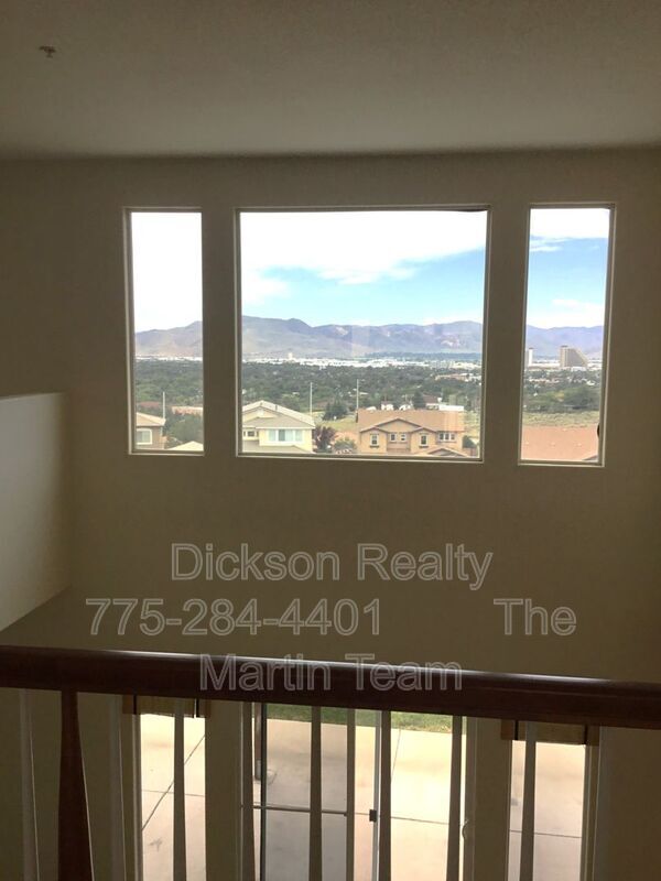 Building Photo - 3200 Cityview Terrace