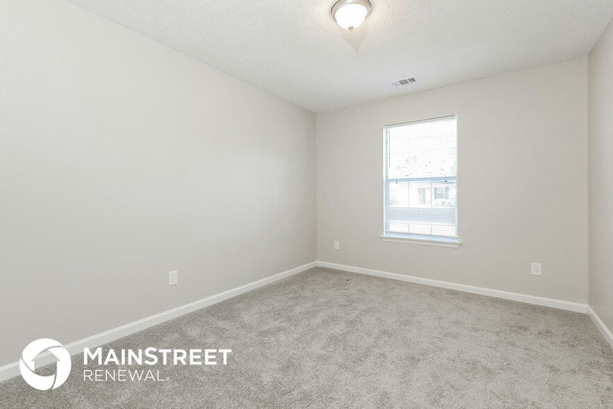 Building Photo - 38 Bay Cove Dr