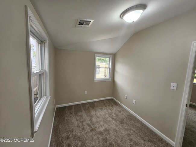 Building Photo - 47 Collins St