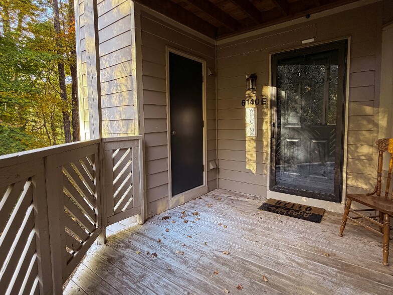 Building Photo - 6140 Gray Gate Ln