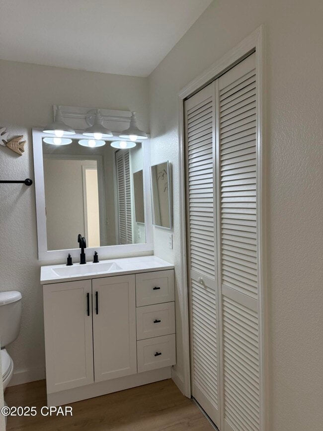 Building Photo - 1001 Lighthouse Rd