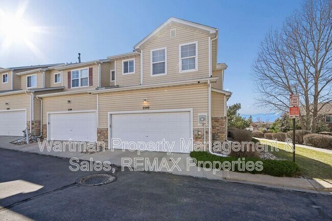 Building Photo - 2240 Whale Point