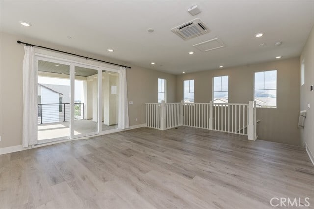 Building Photo - 113 Pitch