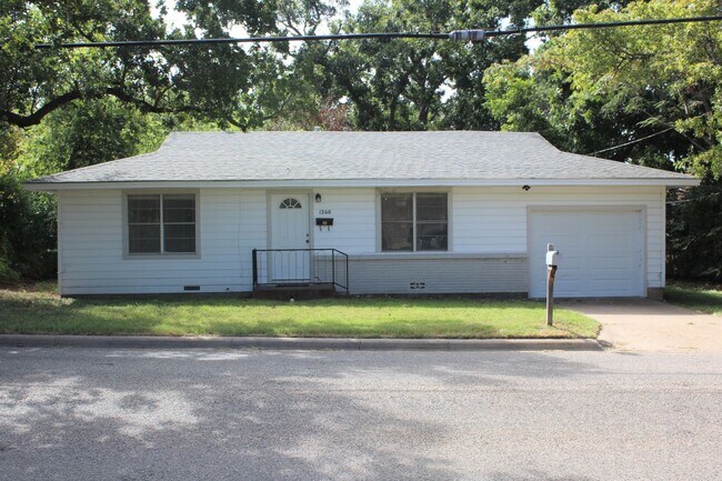 1260 W. Frey - 1260 W Frey St