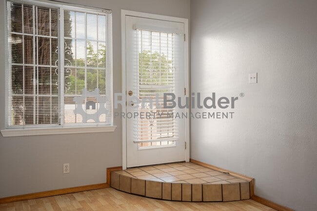 Building Photo - CALL US TODAY AT (505) 808-6467 TO SCHEDULE A CONVENIENT SHOWING