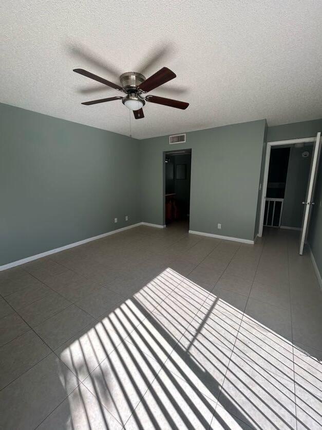 Building Photo - 2211 White Pine Cir