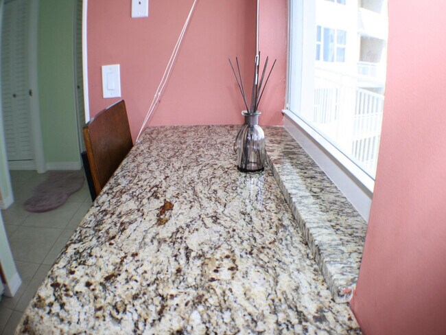 Building Photo - 201 N Ocean Blvd