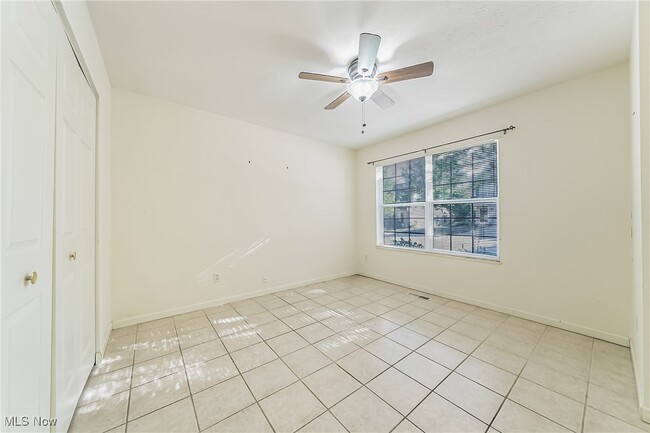 Building Photo - 751 Heath Ln