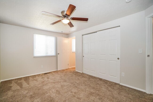 Building Photo - 3137 Dewbourne Dr