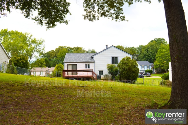 Building Photo - 2805 Pine Meadow Dr