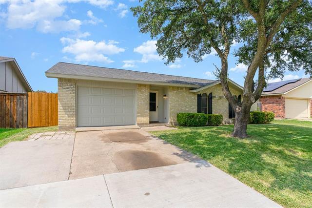 Building Photo - 2223 Lockwood Dr