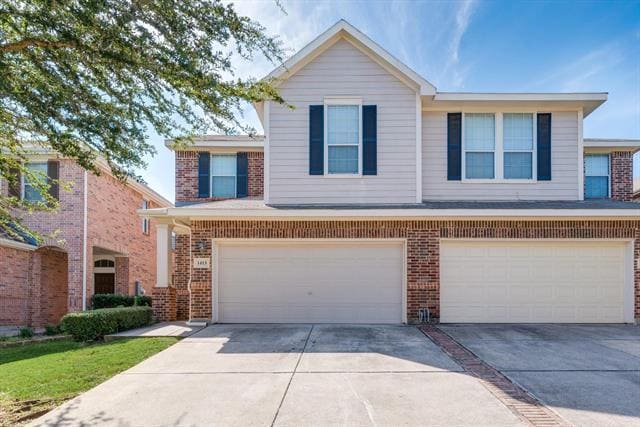 Building Photo - 1413 Ravenwood Dr