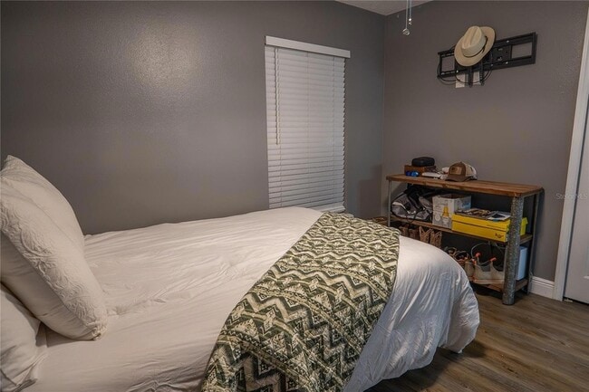 Building Photo - 1038 Singleton Cir