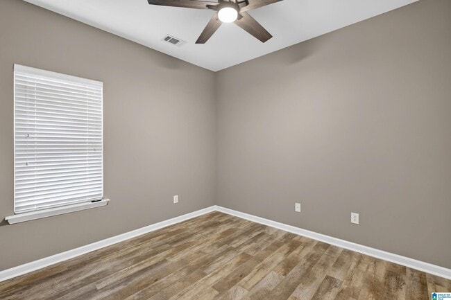 Building Photo - 5317 Cottage Cir