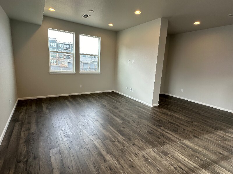 Building Photo - 6500 N Biscay St