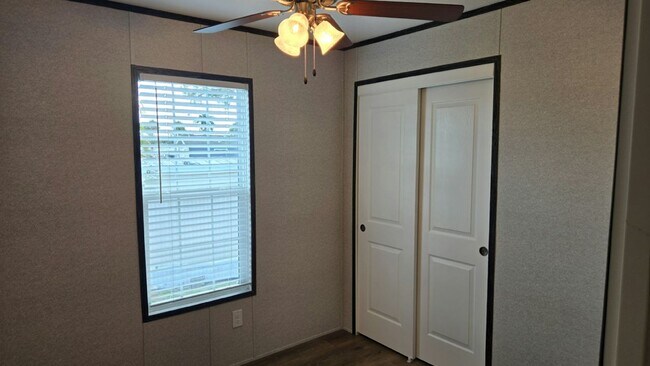 Building Photo - 4401 Hitzing Ave