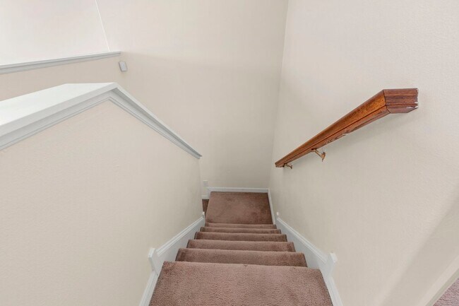 Building Photo - 11303 Village Brook Dr