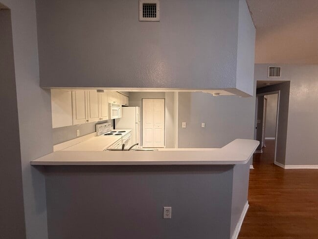 Building Photo - 2730 Anzio Ct