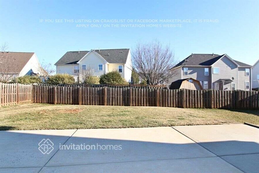 Building Photo - 167 Scanlon Rd