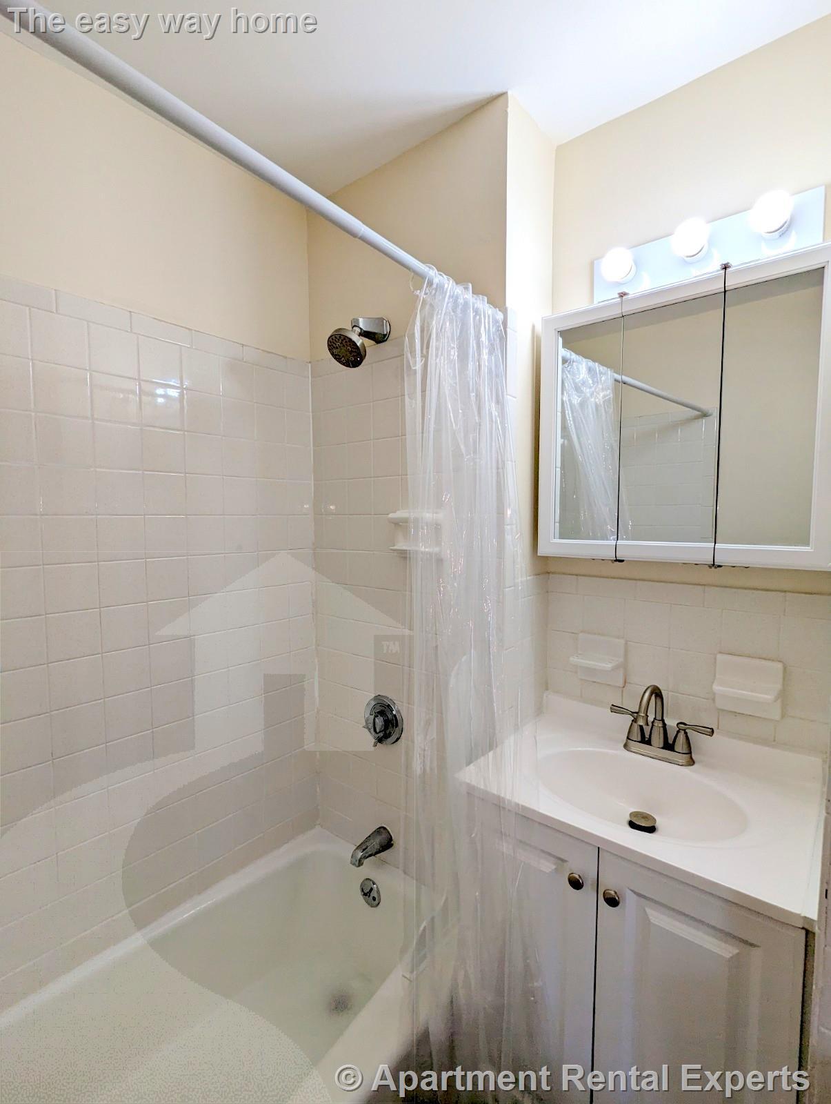 Building Photo - 19 Cameron Ave