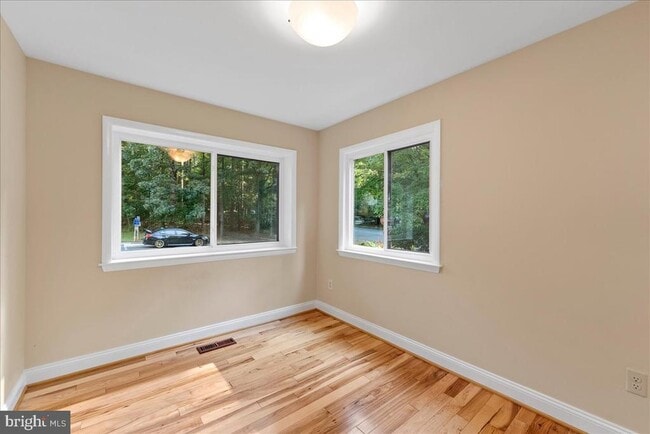 Building Photo - 2224 Glencourse Ln