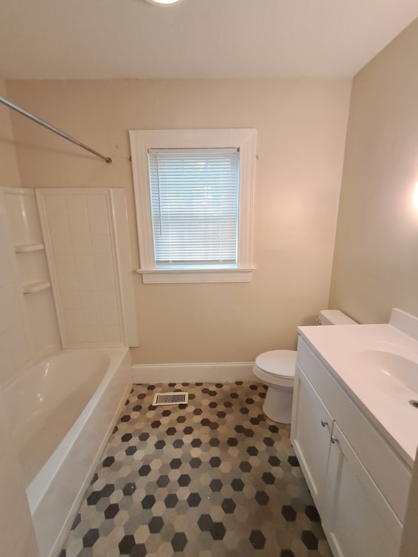 Building Photo - 1209 S Greene St