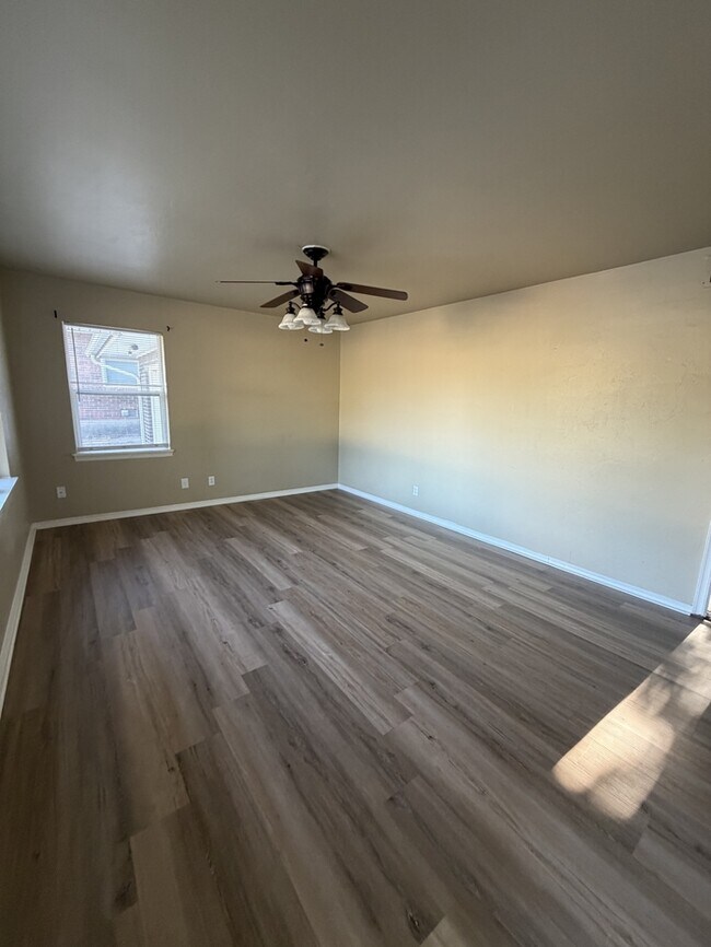 Building Photo - 3200 Lyon Blvd