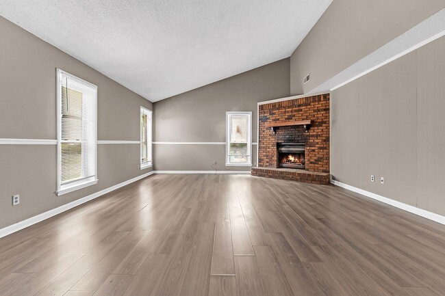 Building Photo - 1816 Rapier Dr