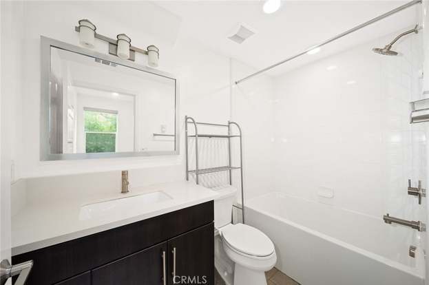 Building Photo - 2768 Wright Ln