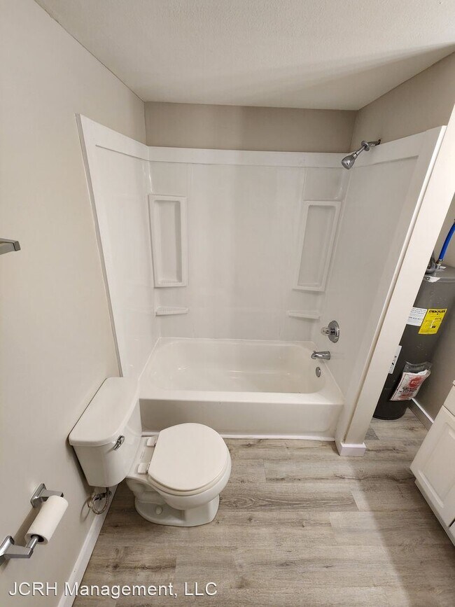 Building Photo - 3 br, 1 bath House - 2118 W Phelps