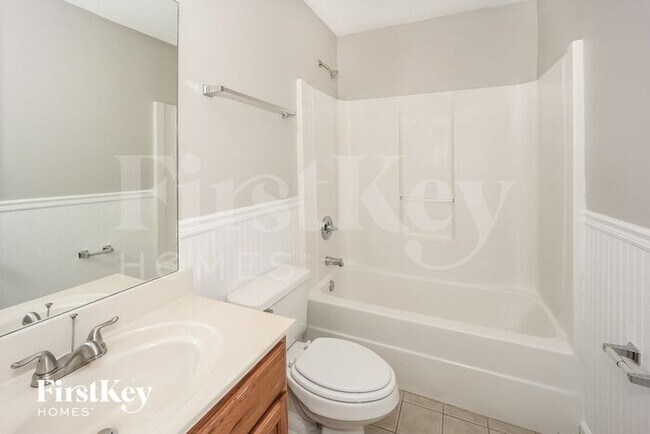 Building Photo - 4808 Kings Hwy