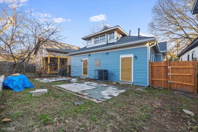 Building Photo - 3 br, 2 bath Duplex - 929 Oglethorpe Avenu...