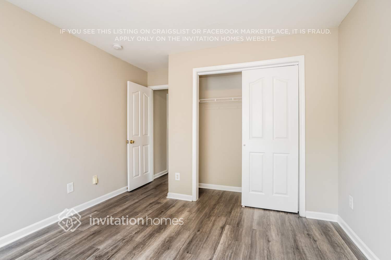 Building Photo - 15232 De Havilland Dr