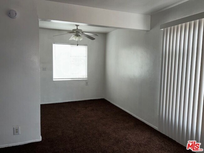 Building Photo - 10702 Crenshaw Blvd