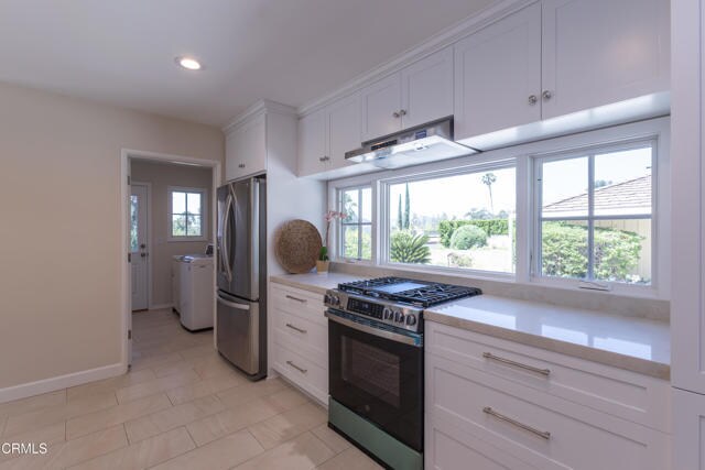 Building Photo - 555 Paulette Pl
